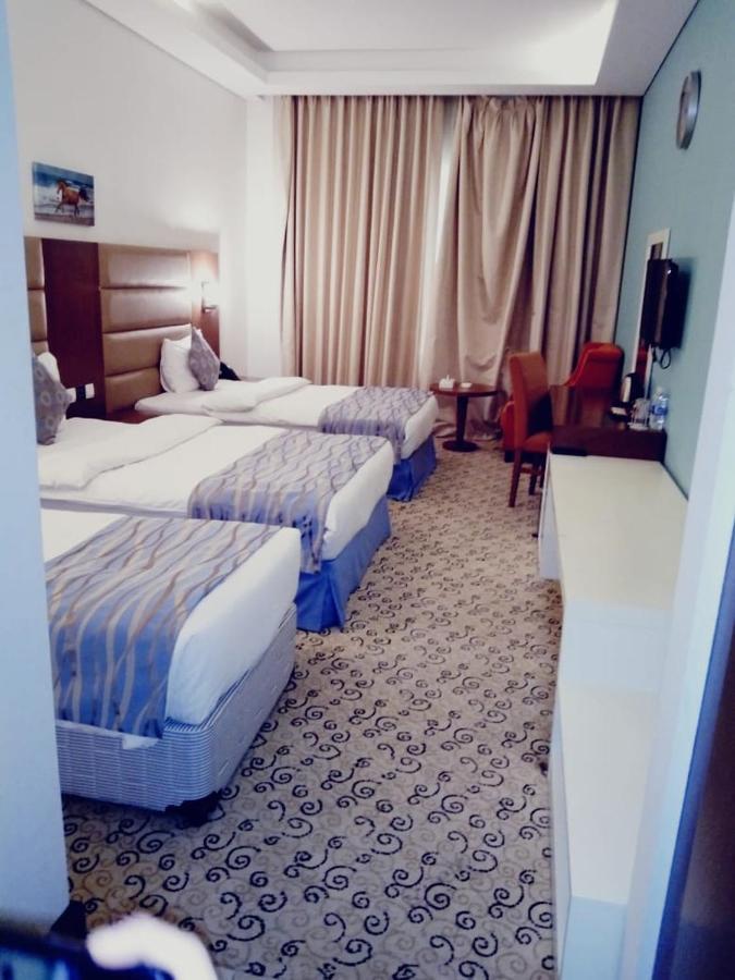 Gulf Inn Hotel ドバイ エクステリア 写真