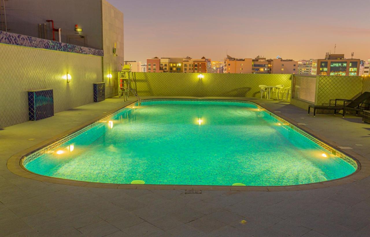 Gulf Inn Hotel ドバイ エクステリア 写真