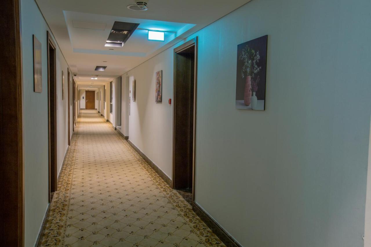 Gulf Inn Hotel ドバイ エクステリア 写真